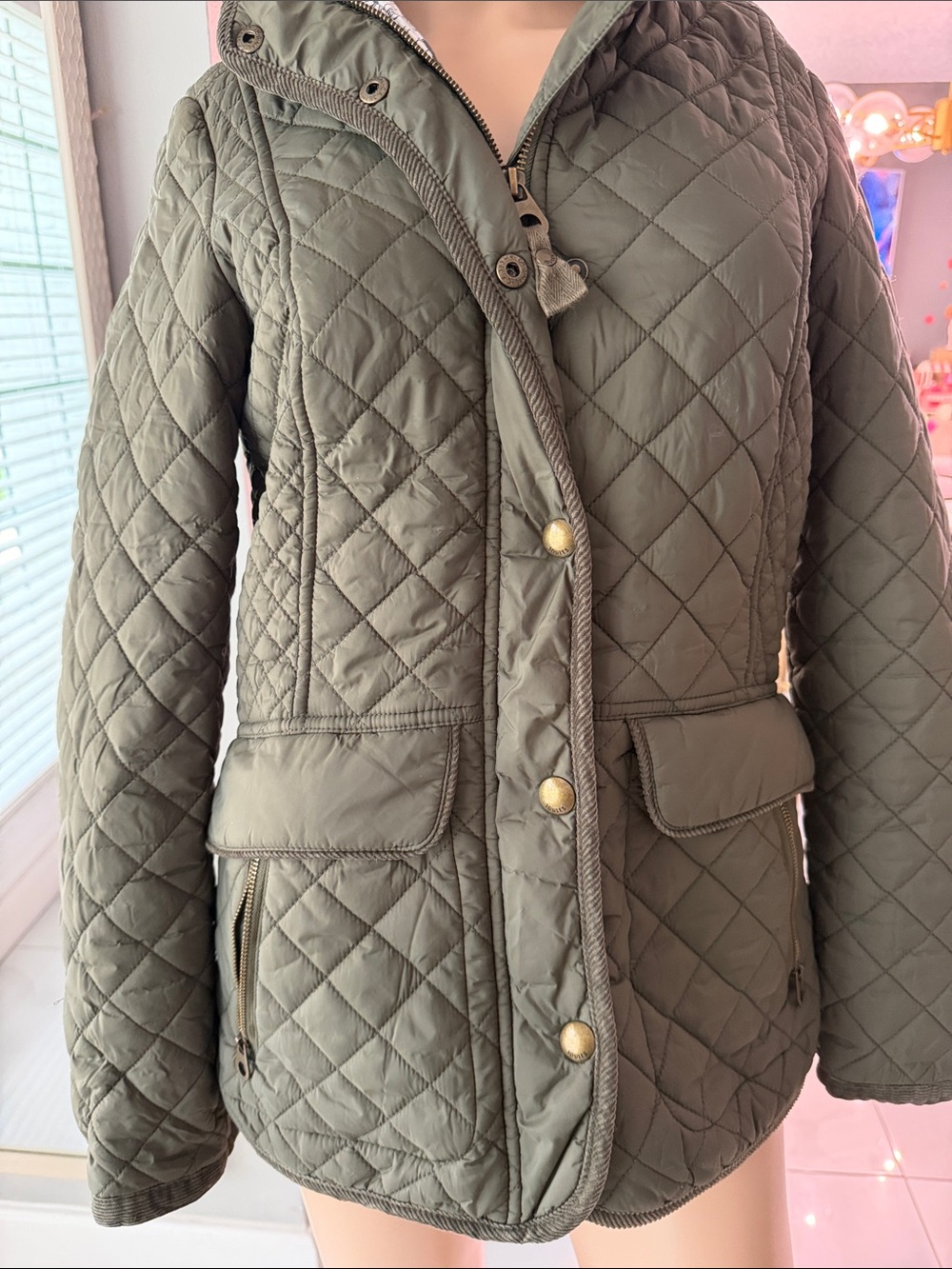 Quilted Olive Green Women's Jacket - Picture 2 of 6